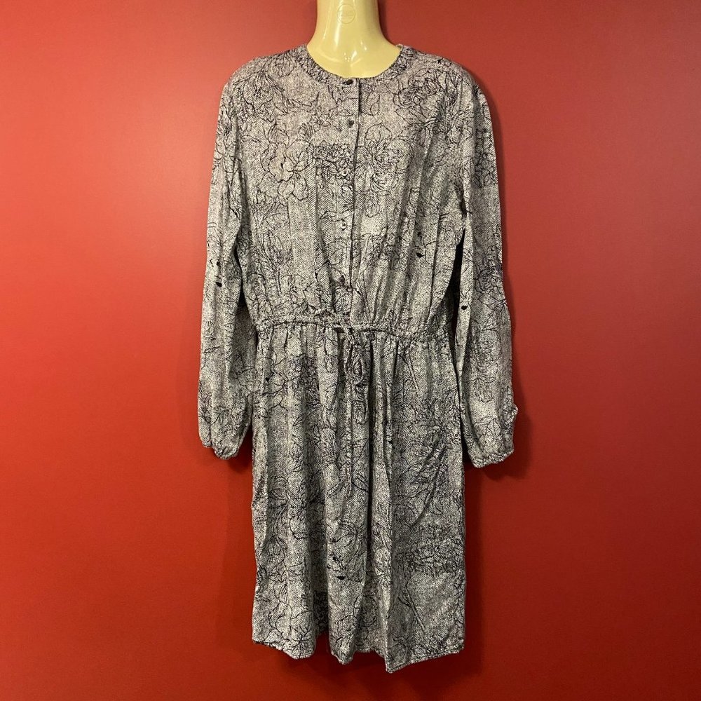 Joe Fresh Women's White/Black Floral Print Dress - Size XL